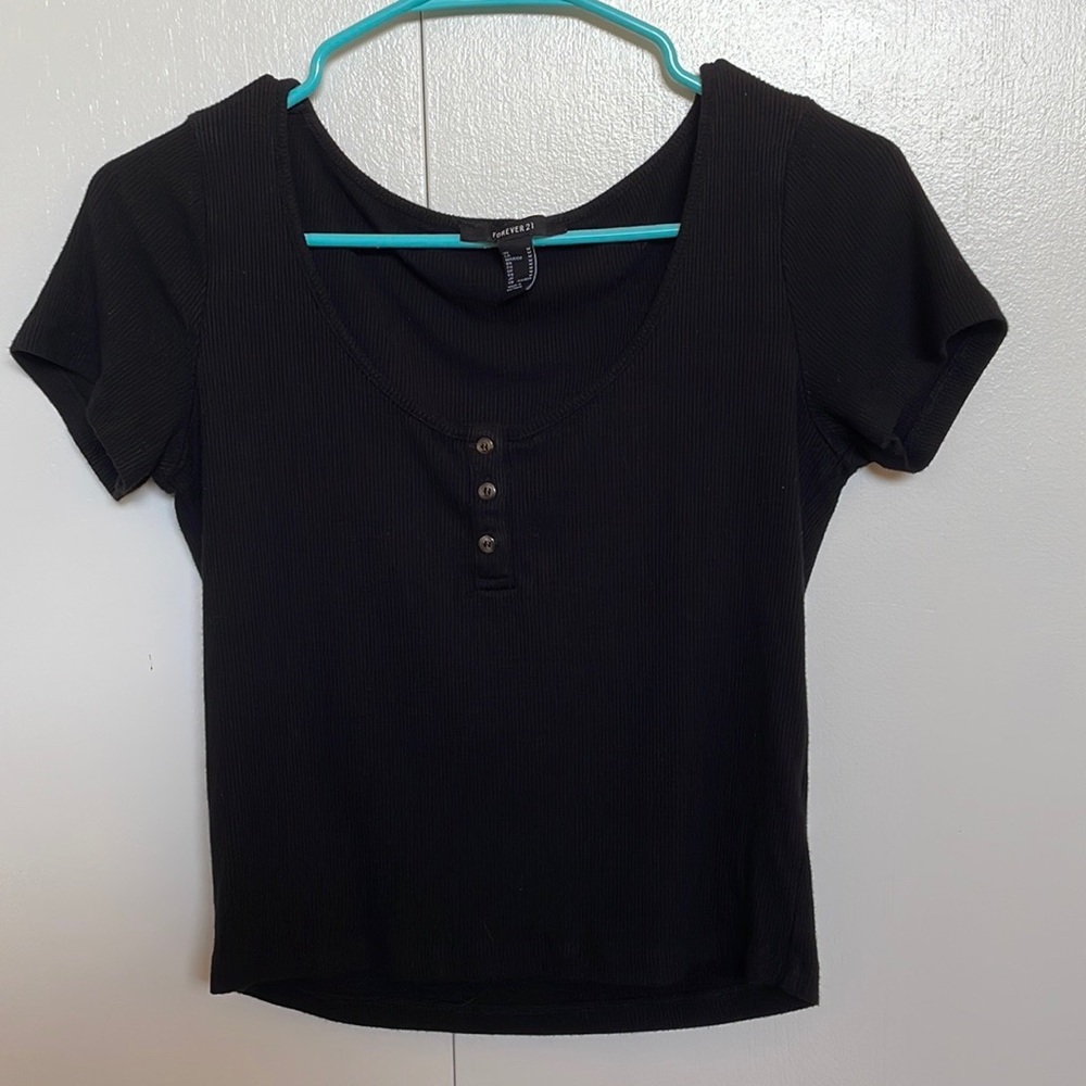 Black Top w/ Buttons